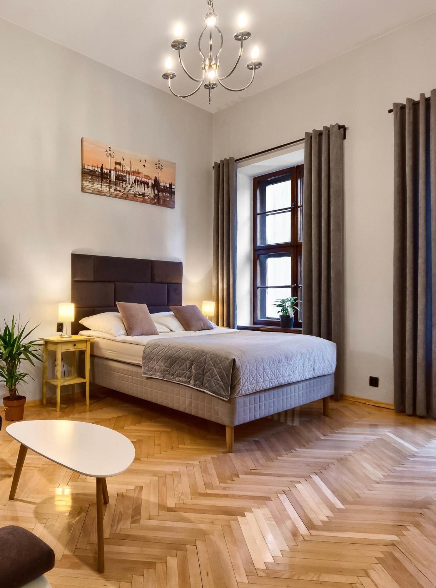 Comfortable Apartments In The Old Town Of คราคูฟ ภายนอก รูปภาพ